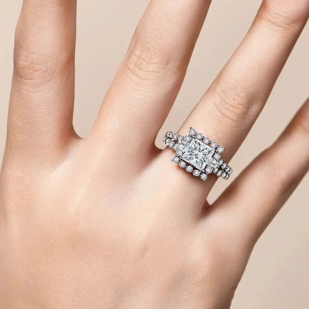 Amarélle d’Or – Moissanite Luxe Ring Amora Maison
