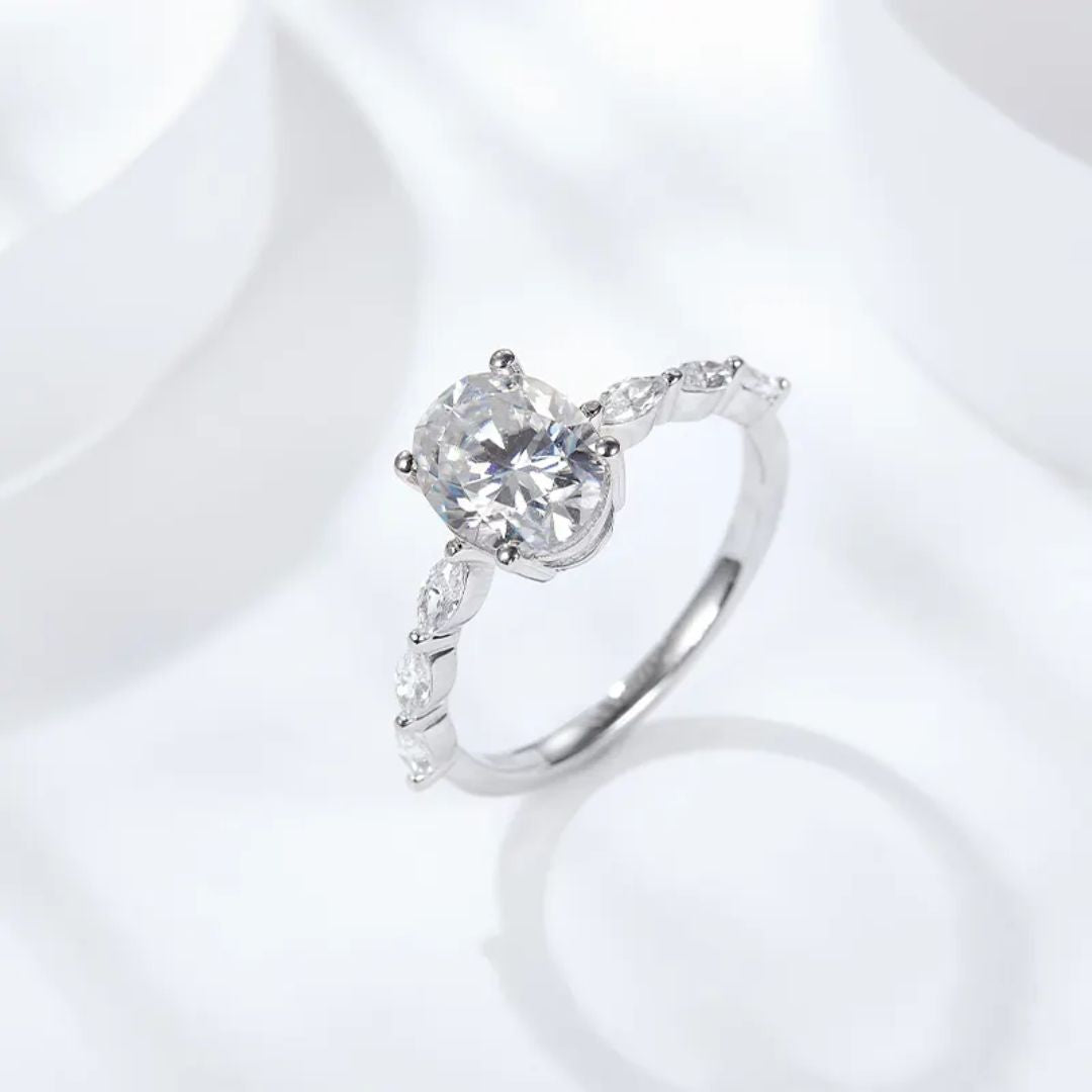 Amaria Sparkle - Zilveren Moissanite Ovaal Ring Dames 1.0-2.0CT