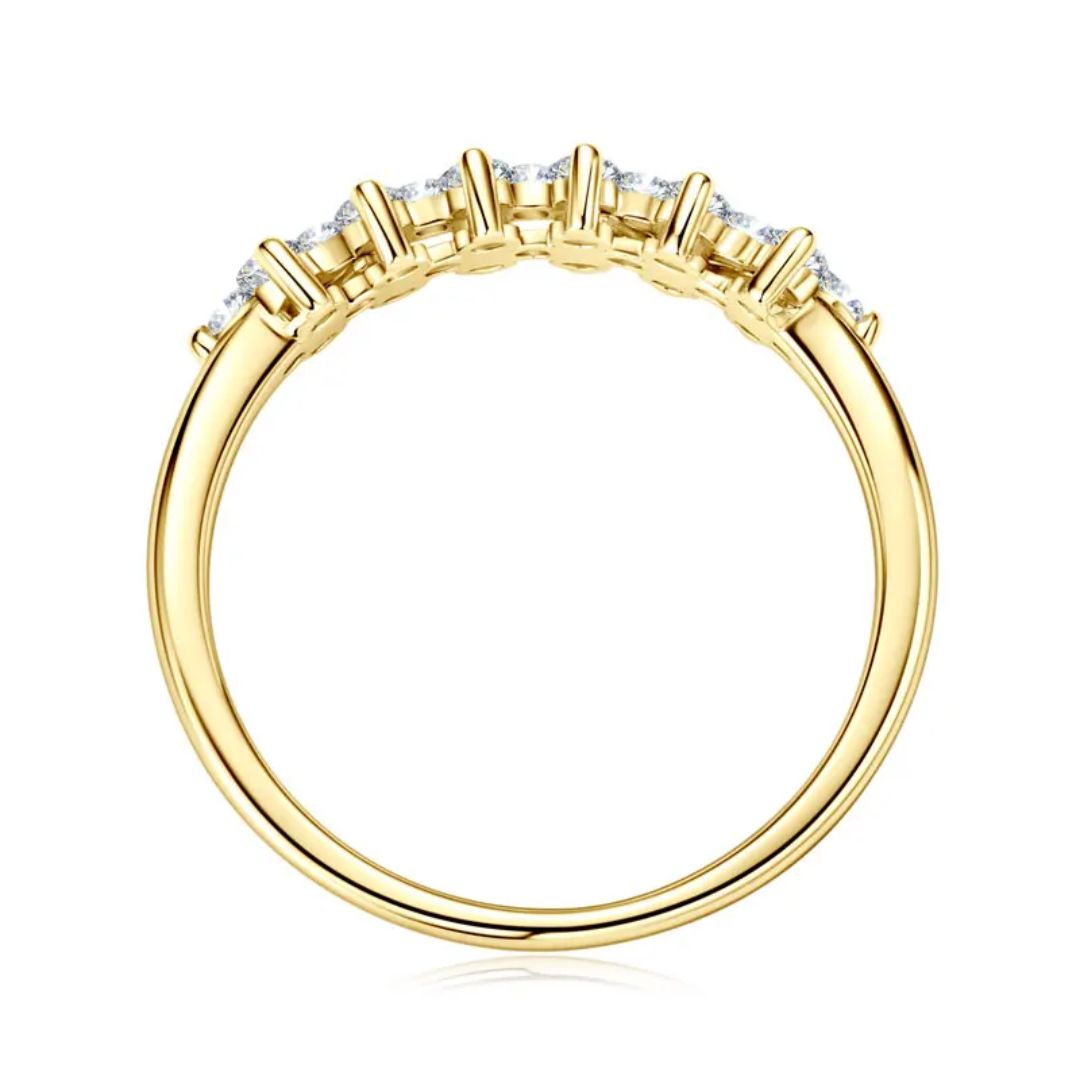 Aurora Bloom - Luxe Moissanite Ring