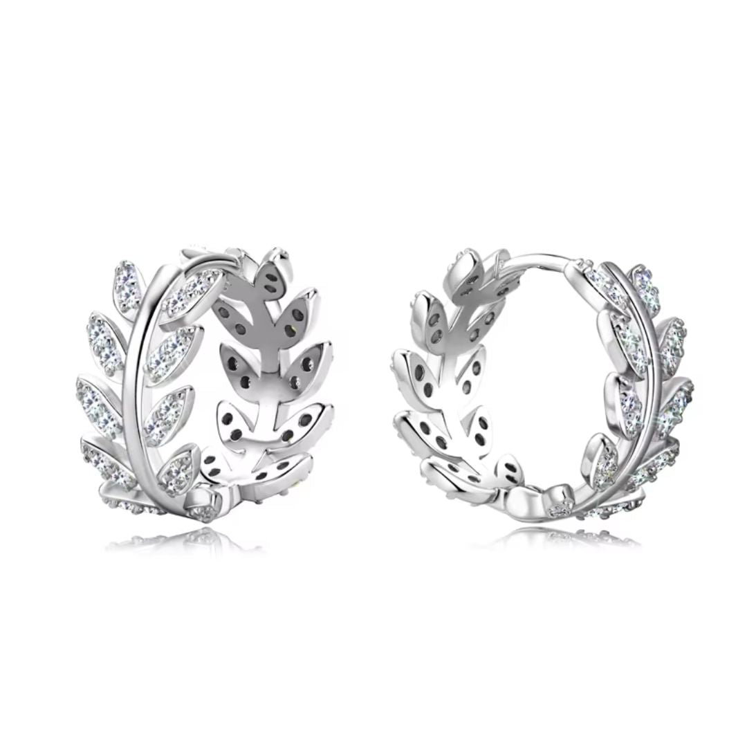 Aurora Leaf – Luxe Moissanite Hoop Oorbellen