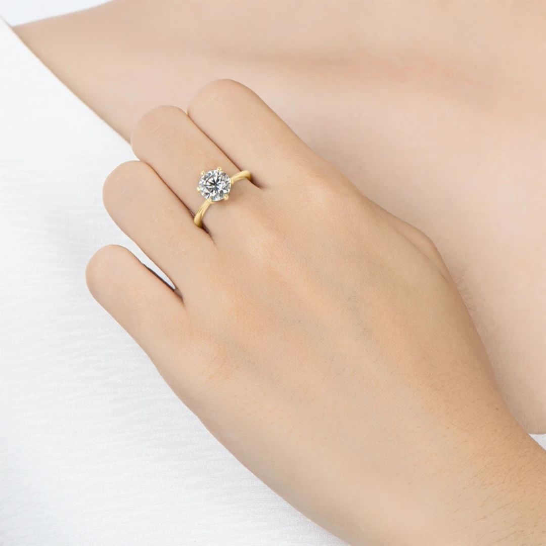 Aurum Éclat - 14k Goldplated Moissanite Ring