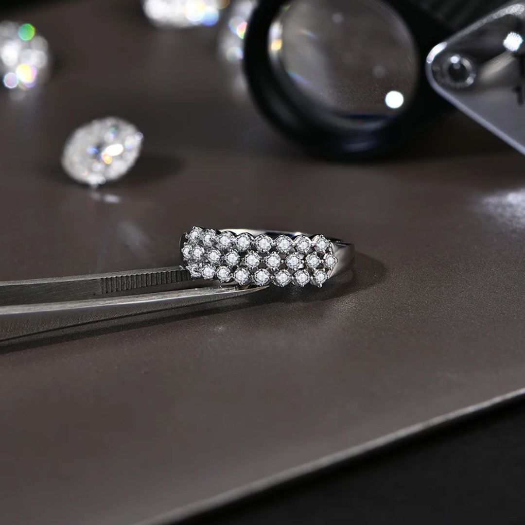 Celeste Spark - Moissanite Ring met 14k Goldplating