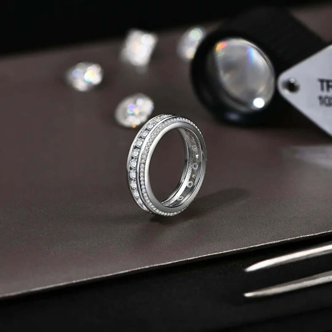 Elysian di Luce – Moissanite Ring Amora Maison