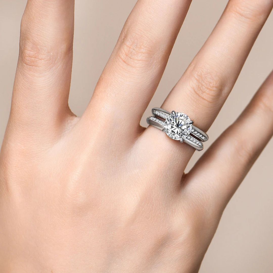Eon Lumina - Goldplated Moissanite Ring