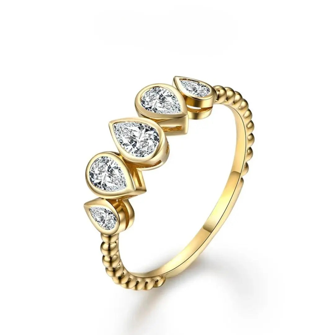 Eternal Glow - Moissanite Ring met Goldplating Amora Maison