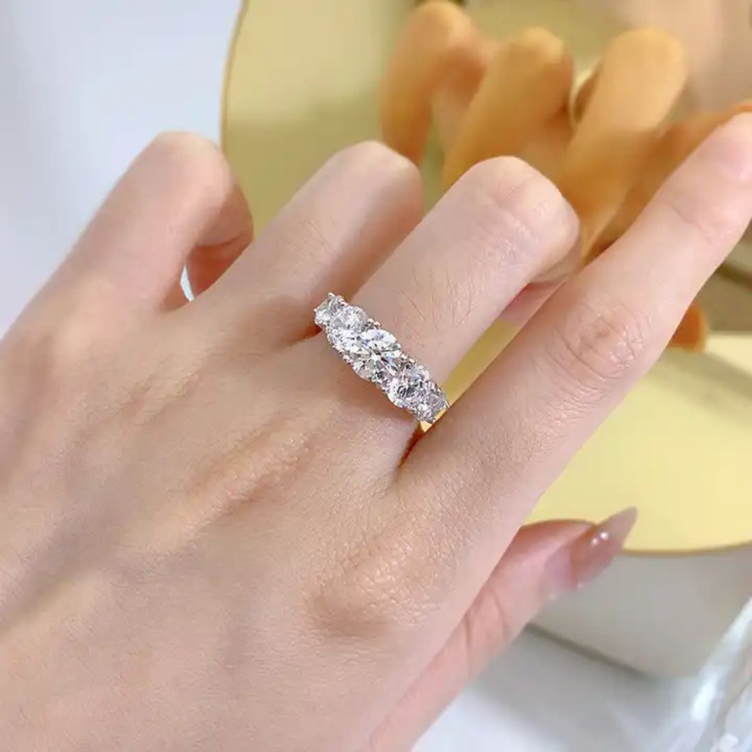 Grand Silo - Zilveren Moissanite 5-Steen Ring Dames 3.6CT Platina