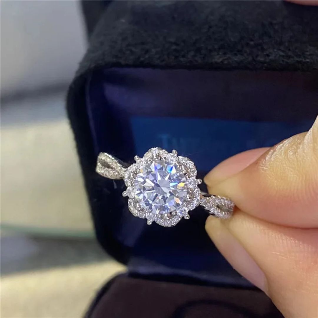 Lotus Charm - S925 Zilveren Moissanite Ring Dames 2CT Wit Goud