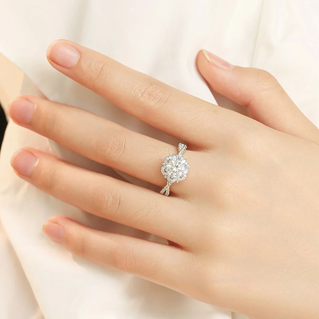 Lotus Charm - S925 Zilveren Moissanite Ring Dames 2CT Wit Goud
