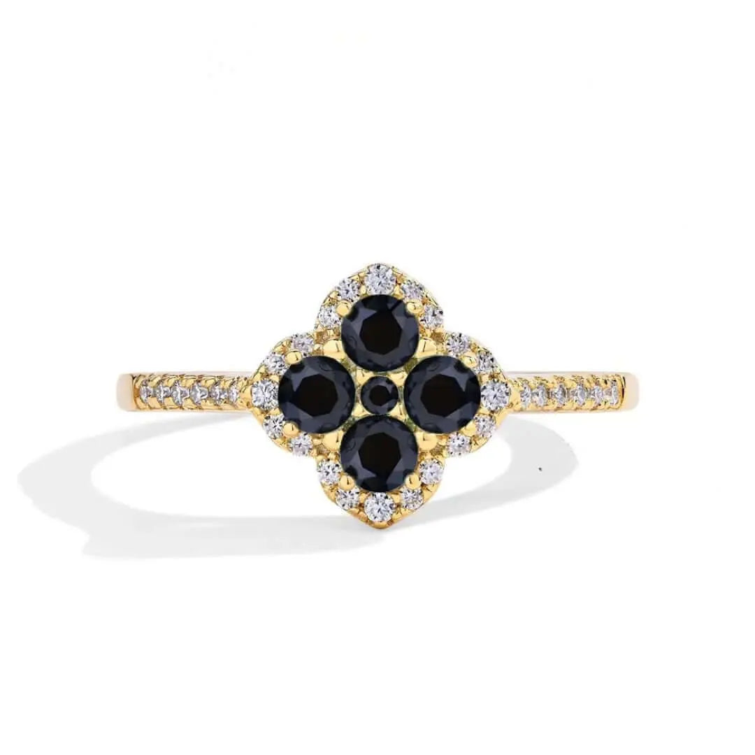Noire Fortune – Klavervormige Moissanite Ring Amora Maison