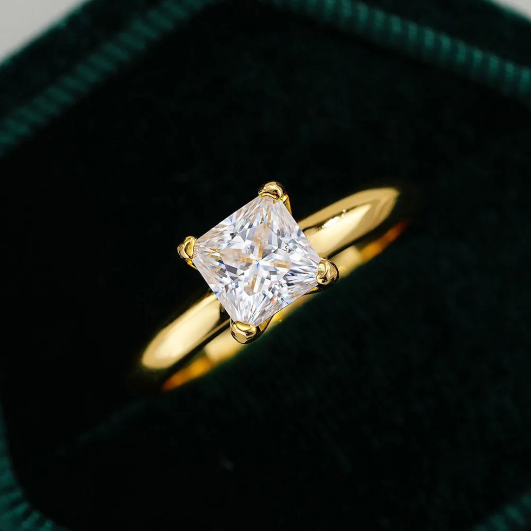 RegalSquare - 18k Goldplated S925 Zilveren Moissanite Verlovingsring Dames 1CT