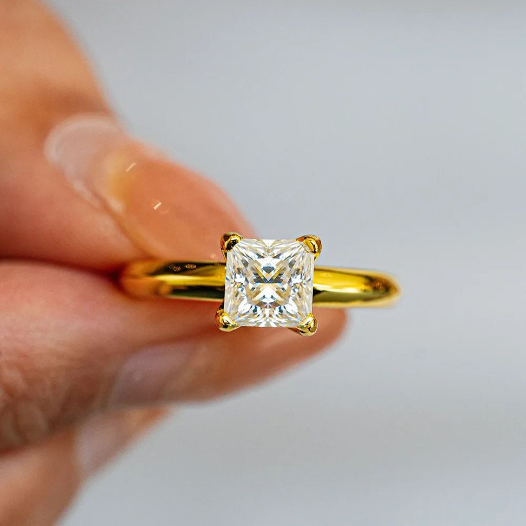 RegalSquare - 18k Goldplated S925 Zilveren Moissanite Verlovingsring Dames 1CT