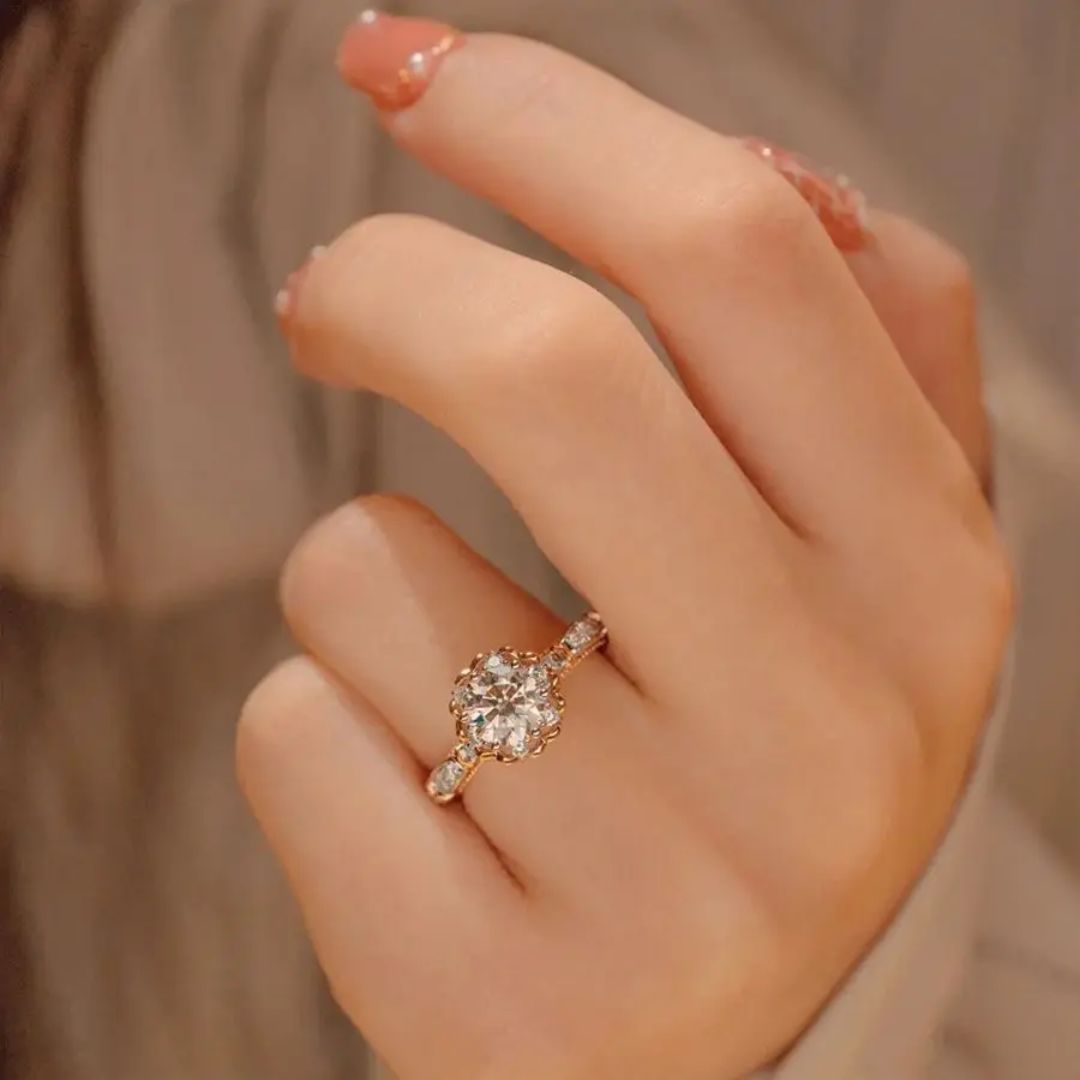 RoseClaw - 18k Wit Goudplated S925 Zilveren Moissanite Ring Dames 0.5CT