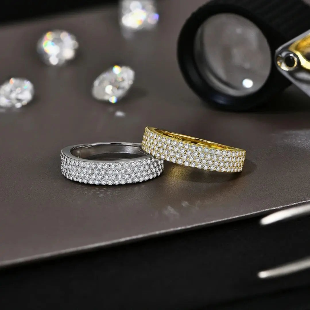 Soleil Divin – Tijdloze Luxe Moissanite Ring Amora Maison