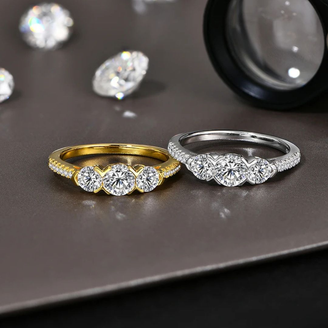 Timeless Devotion - 18k Goldplated Moissanite Verlovingsring