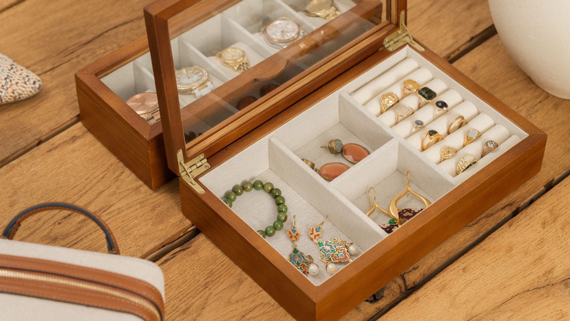 Hoe verzorg en bewaar je sieraden? De ultieme gids voor sieradenliefhebbers
