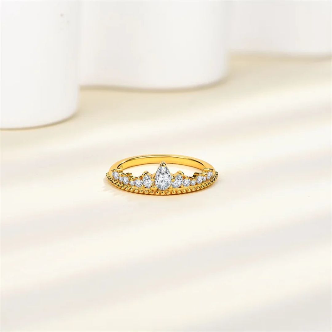 Aurevera Ring - Moissanite Kroon Ring