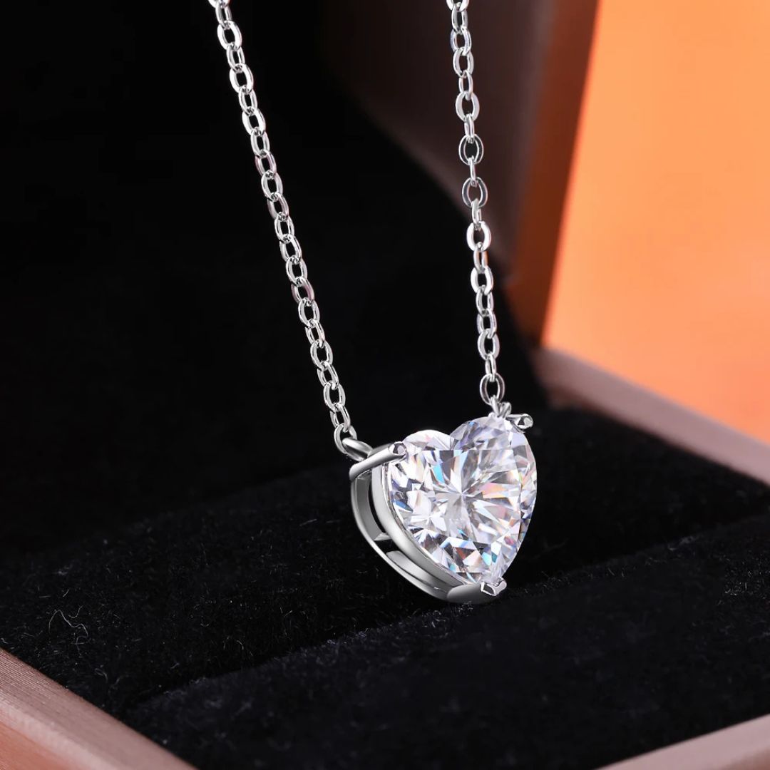 Coeur Lumière - Zilveren Moissanite Hartvorm Halsketting 2-4CT