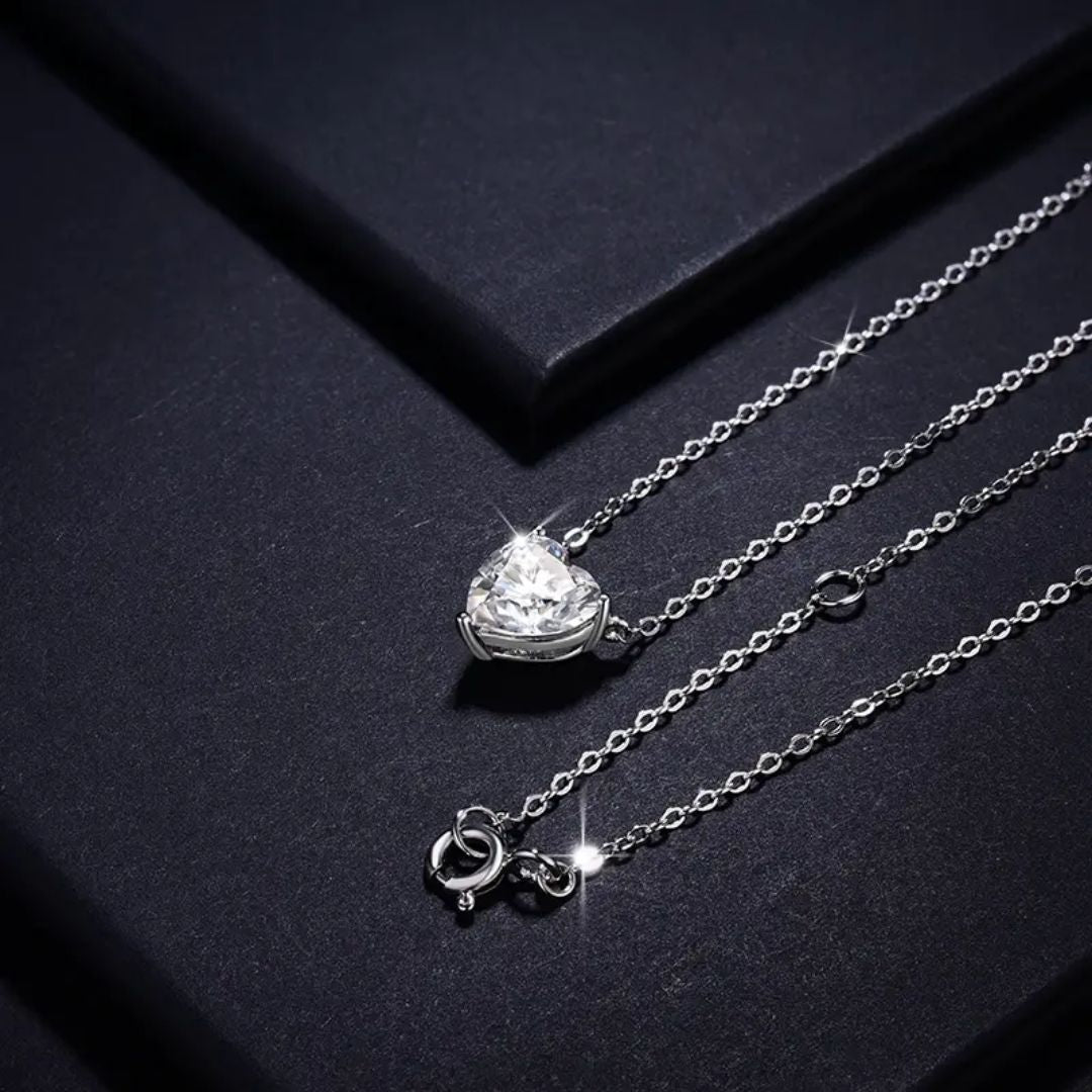 Coeur Lumière - Zilveren Moissanite Hartvorm Halsketting 2-4CT