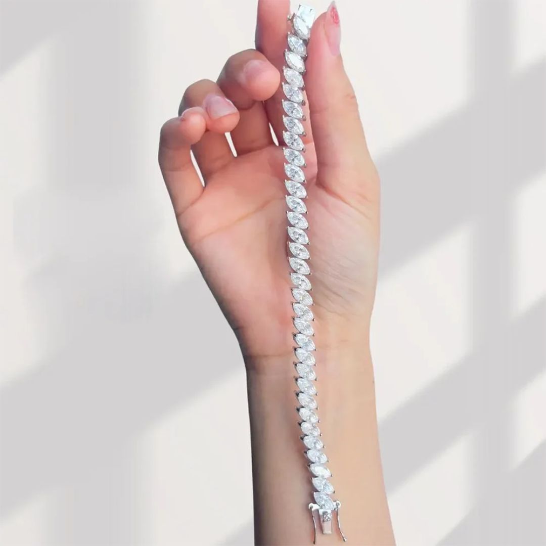Majestic Aurora - Koninklijke 16CT Moissanite Armband