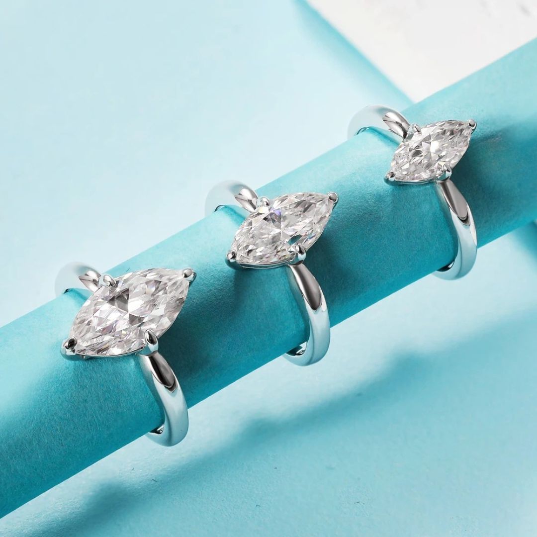 Veyra Crest - Moissanite Verlovingsring met 18k Witgoud Plating